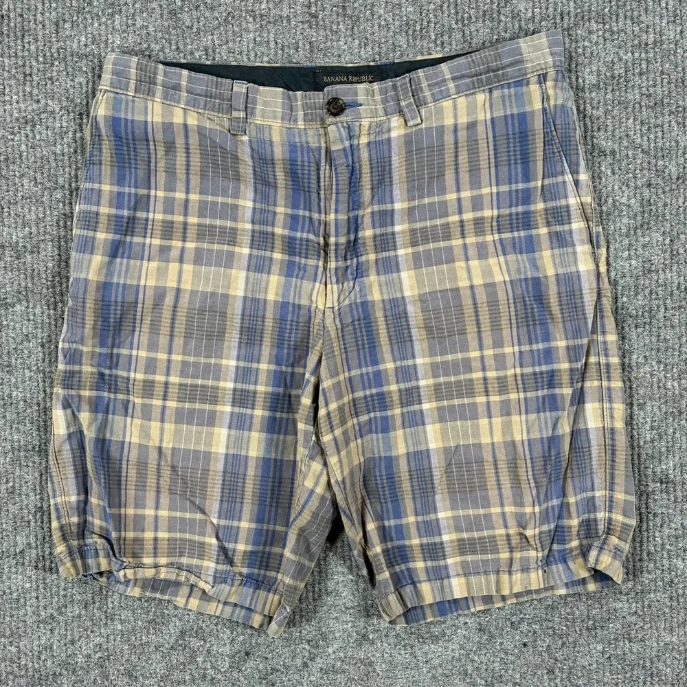 Banana Republic Mens Shorts Size 35 Blue Plaid Flat Front Casual Linen Blend